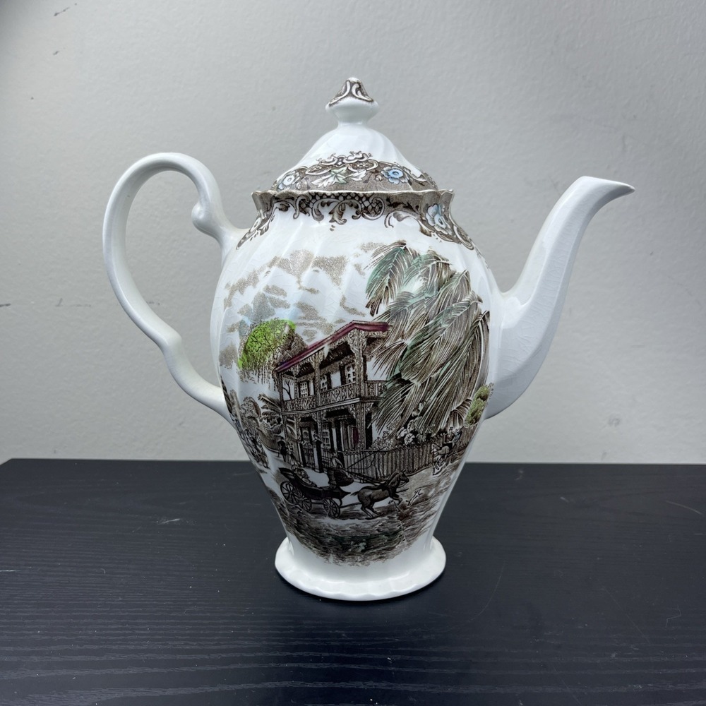 Johnson Brothers Heritage Hall Coffee Pot Colonial Overhang Scene Vintage
